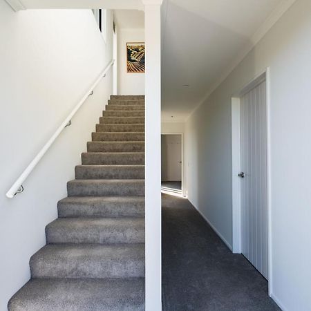 Modern Family Friendly Getaway Dunedin Exterior foto