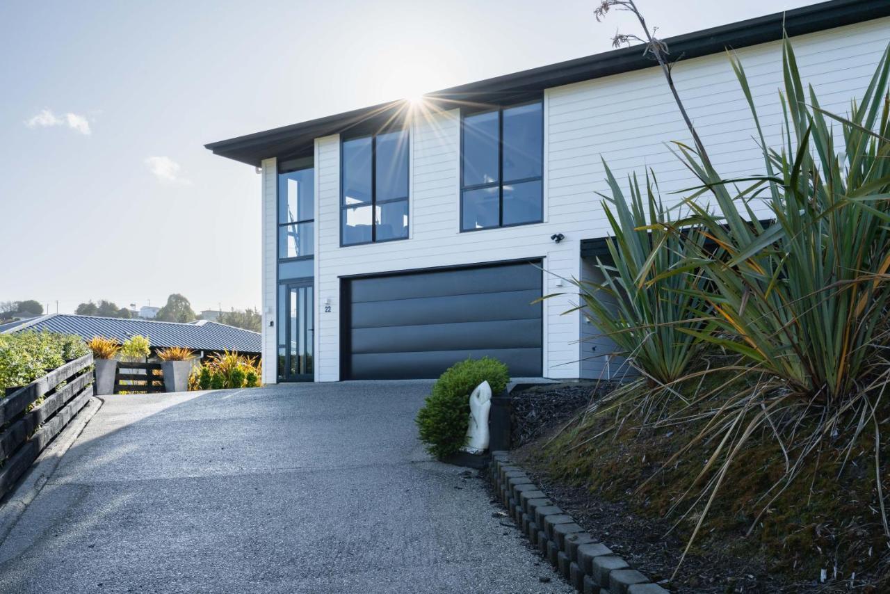 Modern Family Friendly Getaway Dunedin Exterior foto